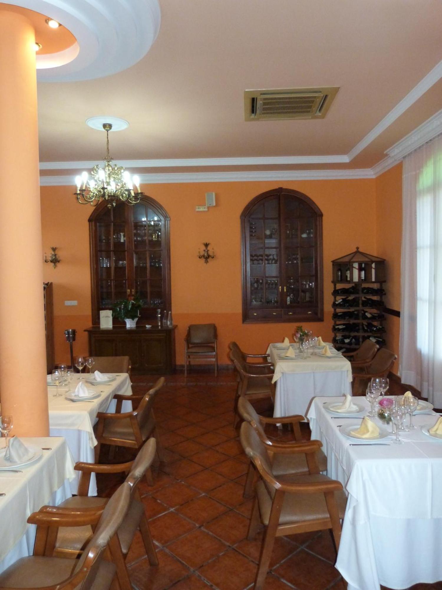 Hostal Restaurante Las Canteras Pedrera Exterior foto